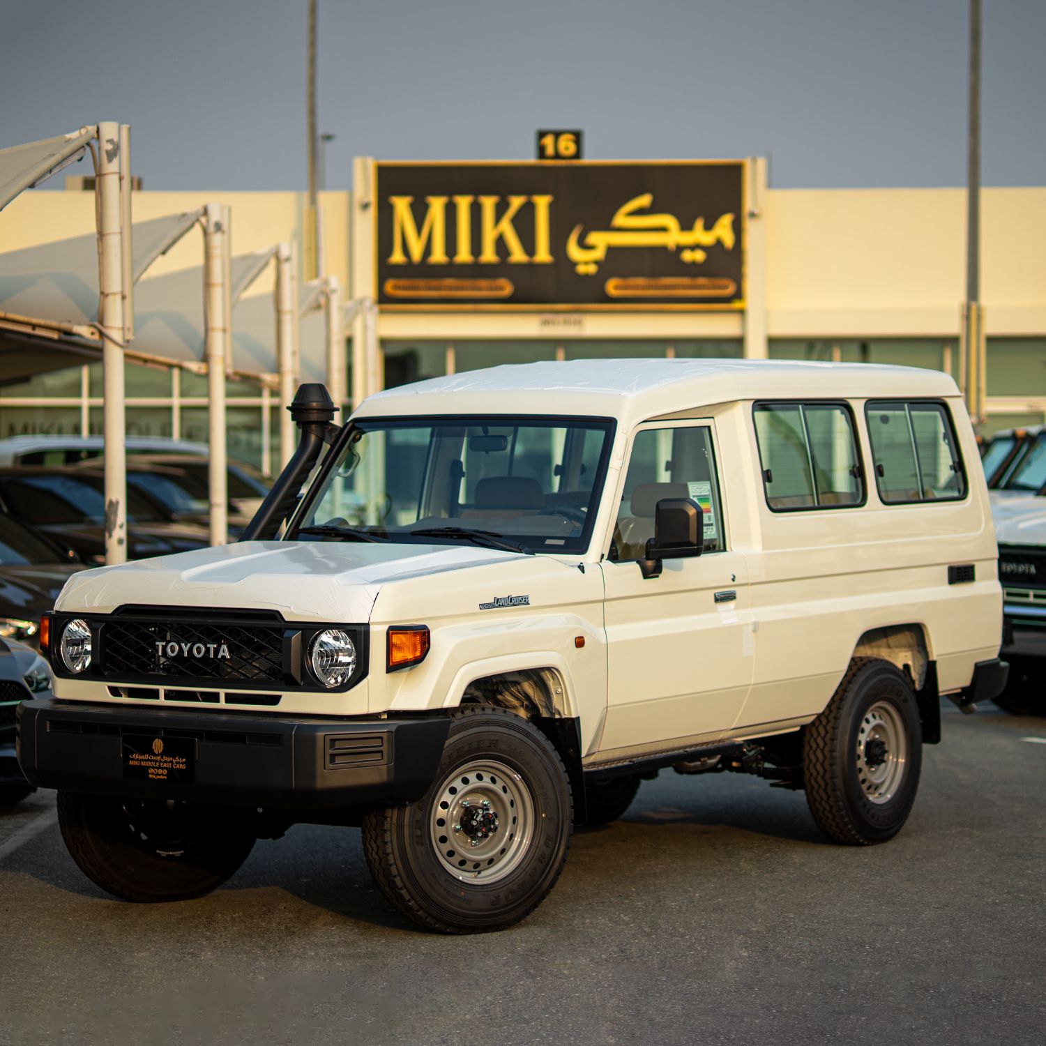 Toyota Land Cruiser Hard Top 2024