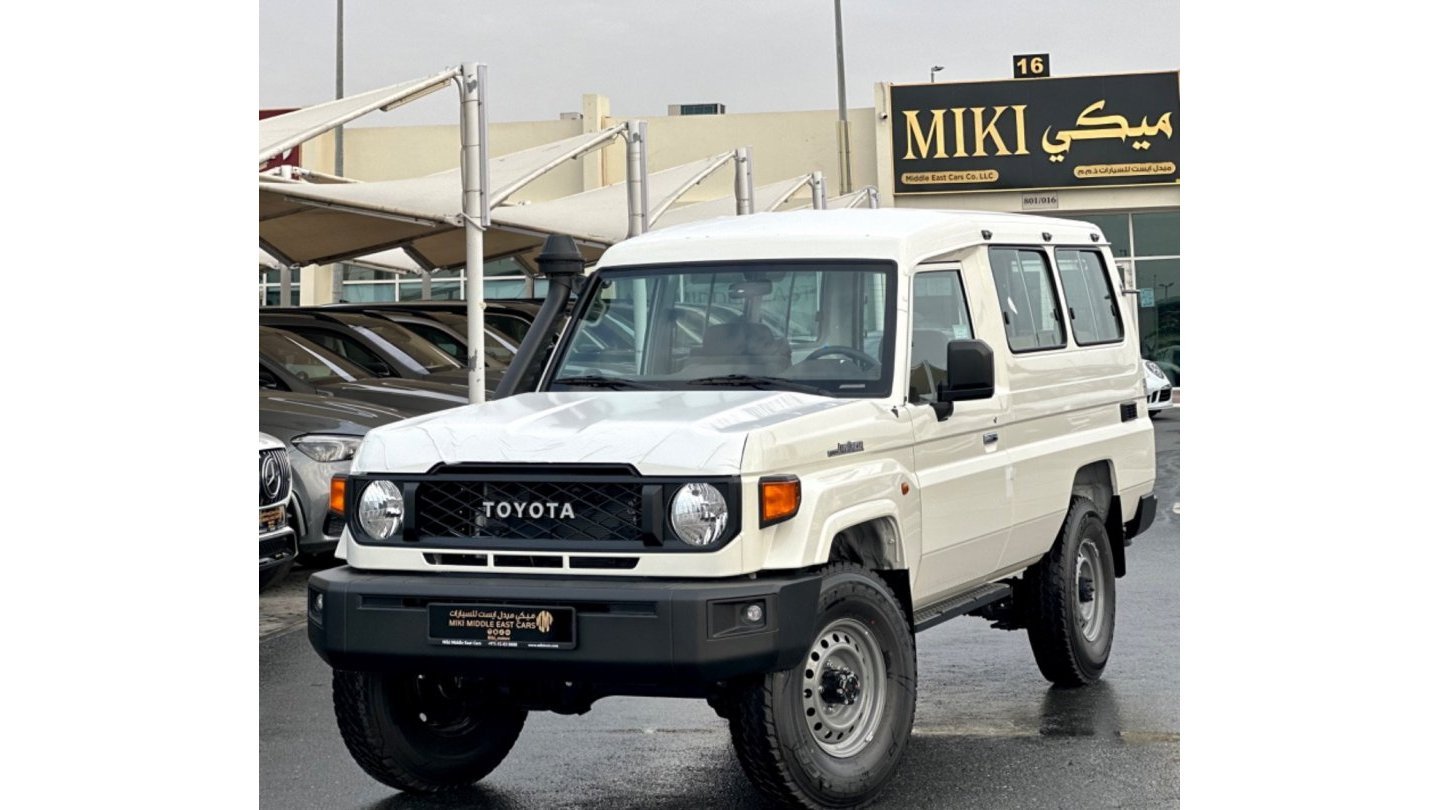 Toyota Land Cruiser Hard Top 2024