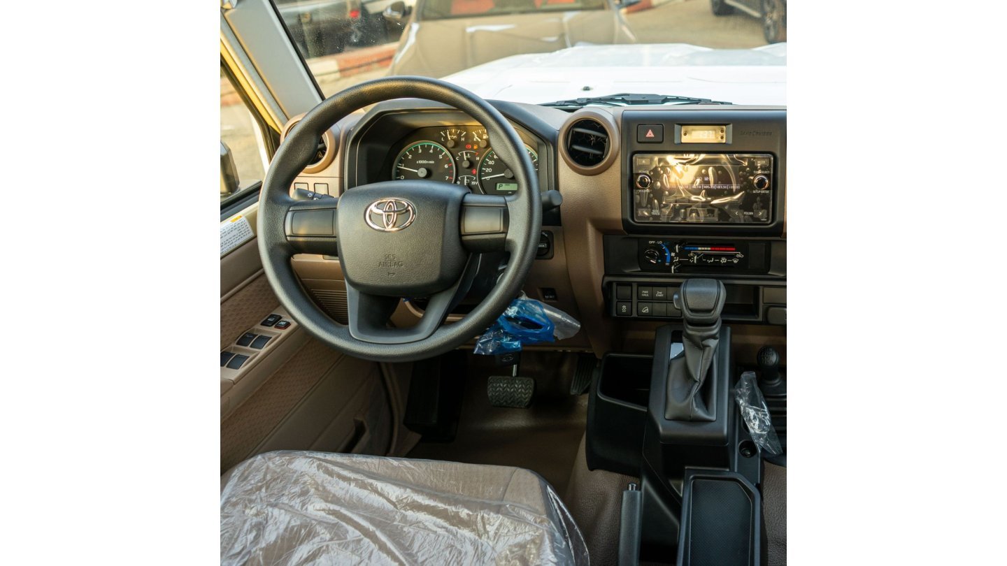 Toyota Land Cruiser Pick Up 2024