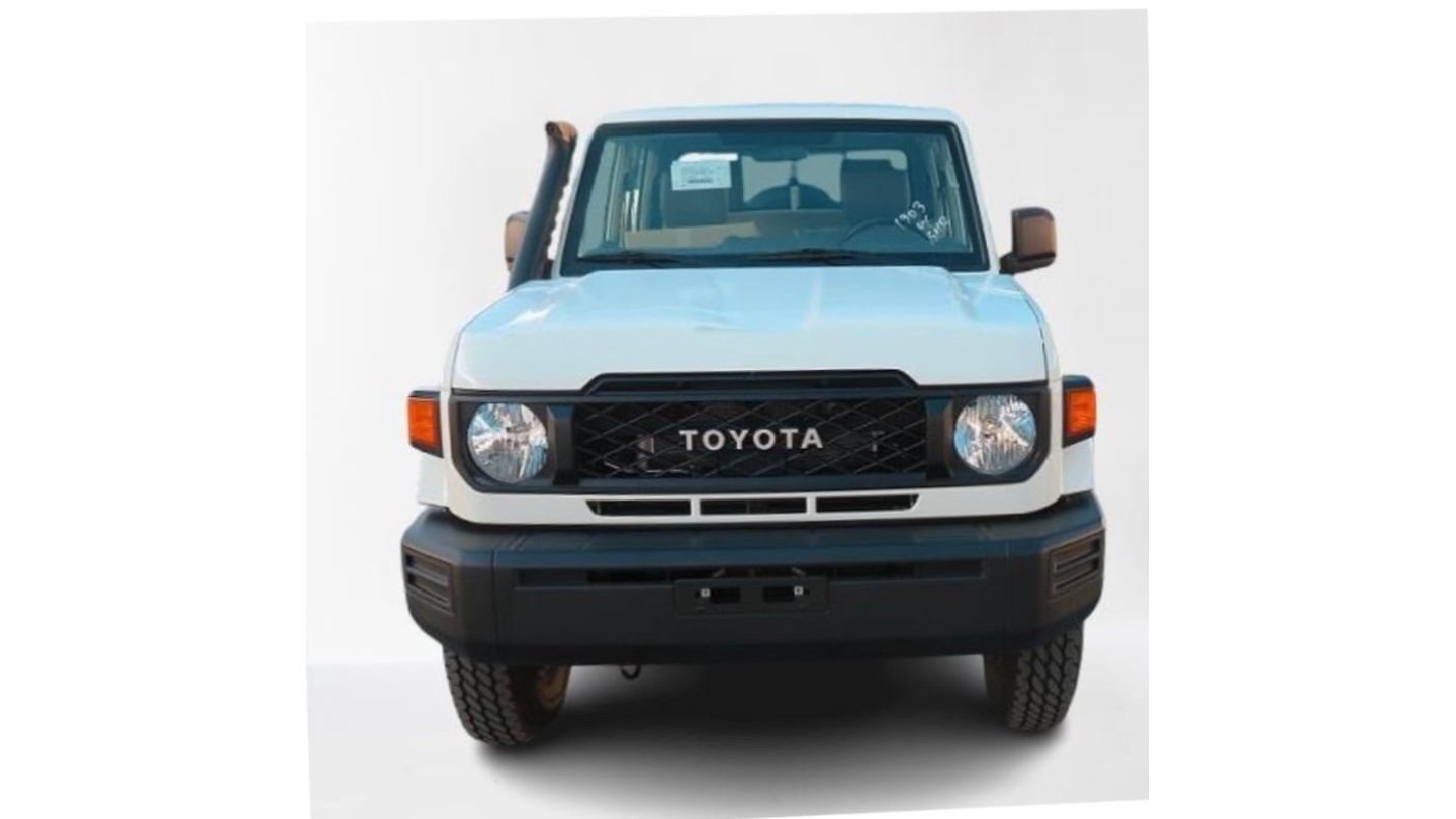 Toyota Land Cruiser Pick Up 2024