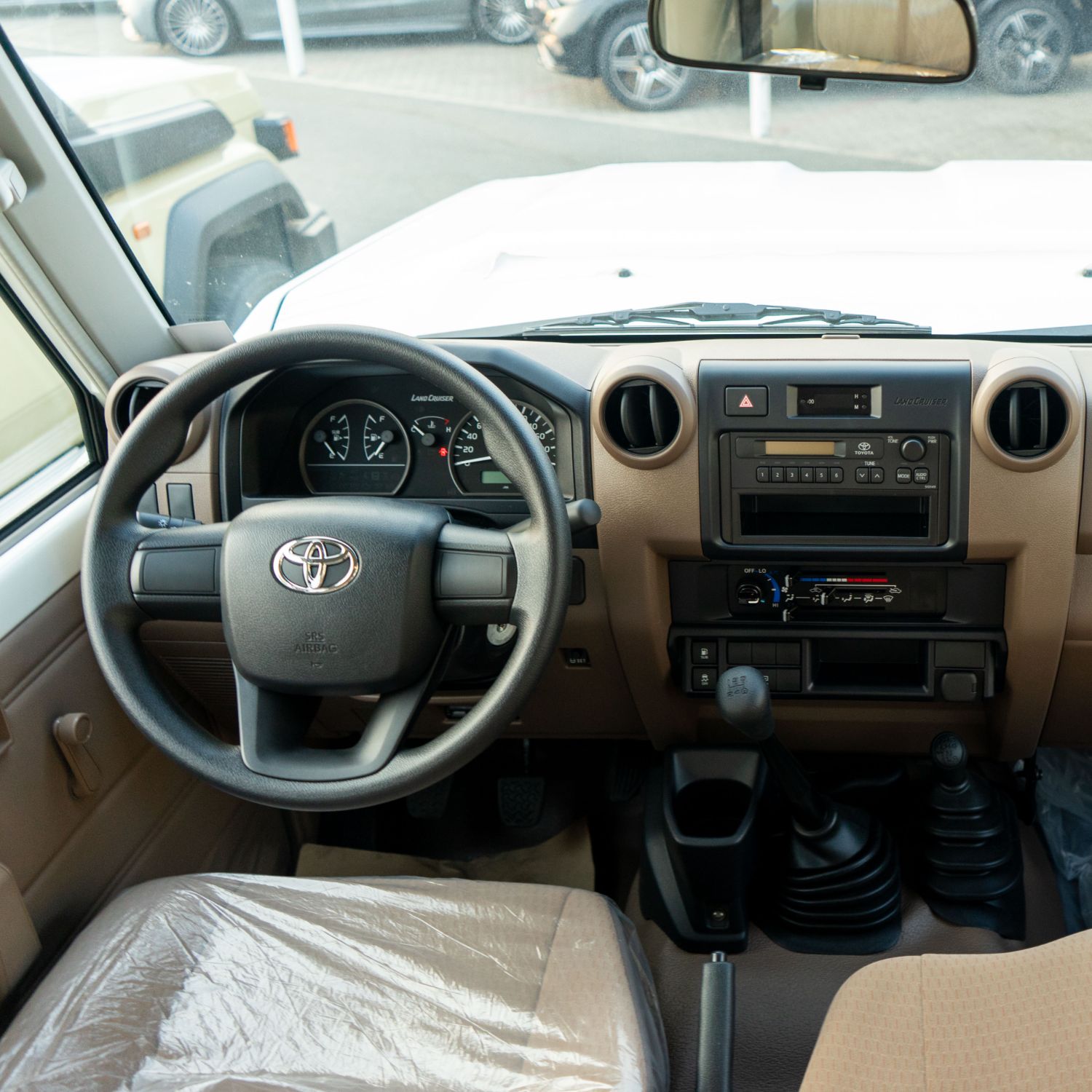 Toyota Land Cruiser Hard Top 2024