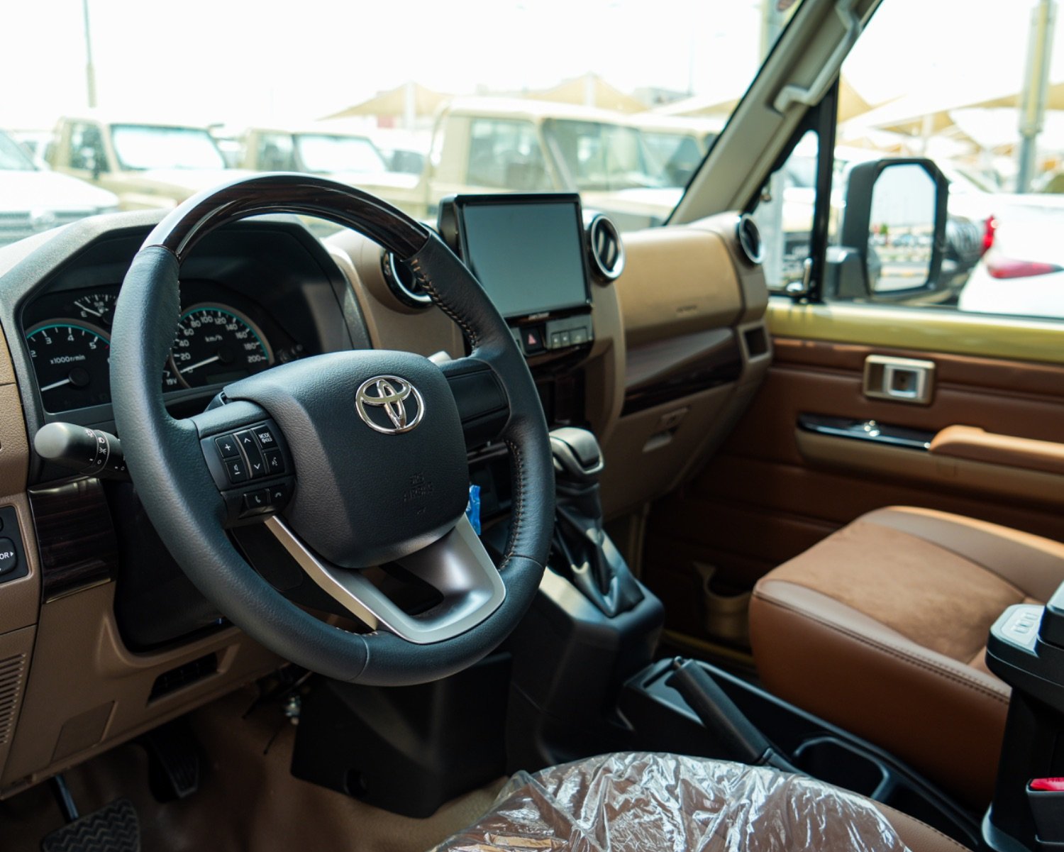 Toyota Land Cruiser Pick Up 2024