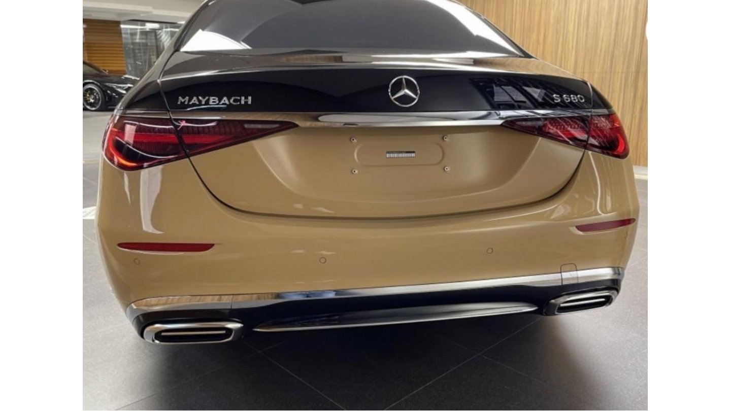 Mercedes-Benz S680 Maybach 2023