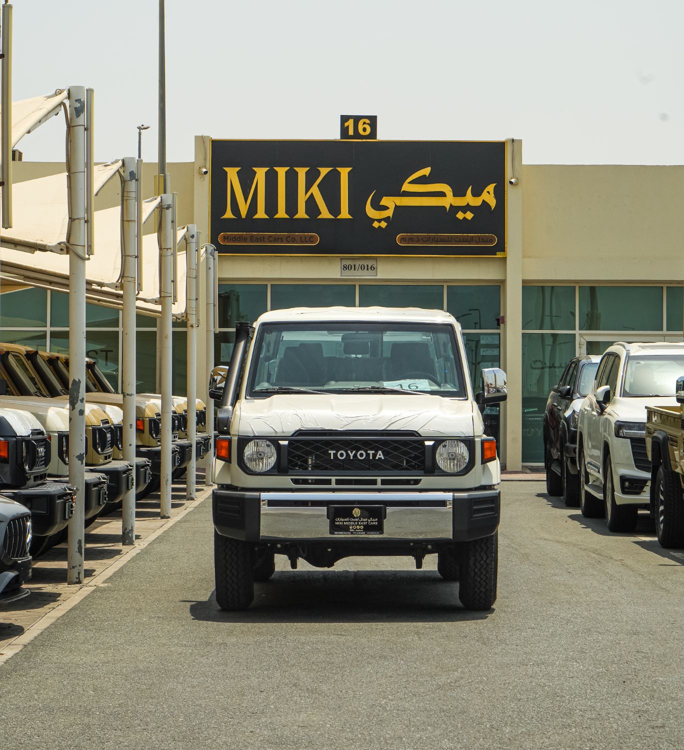 Toyota Land Cruiser Hard Top 2024