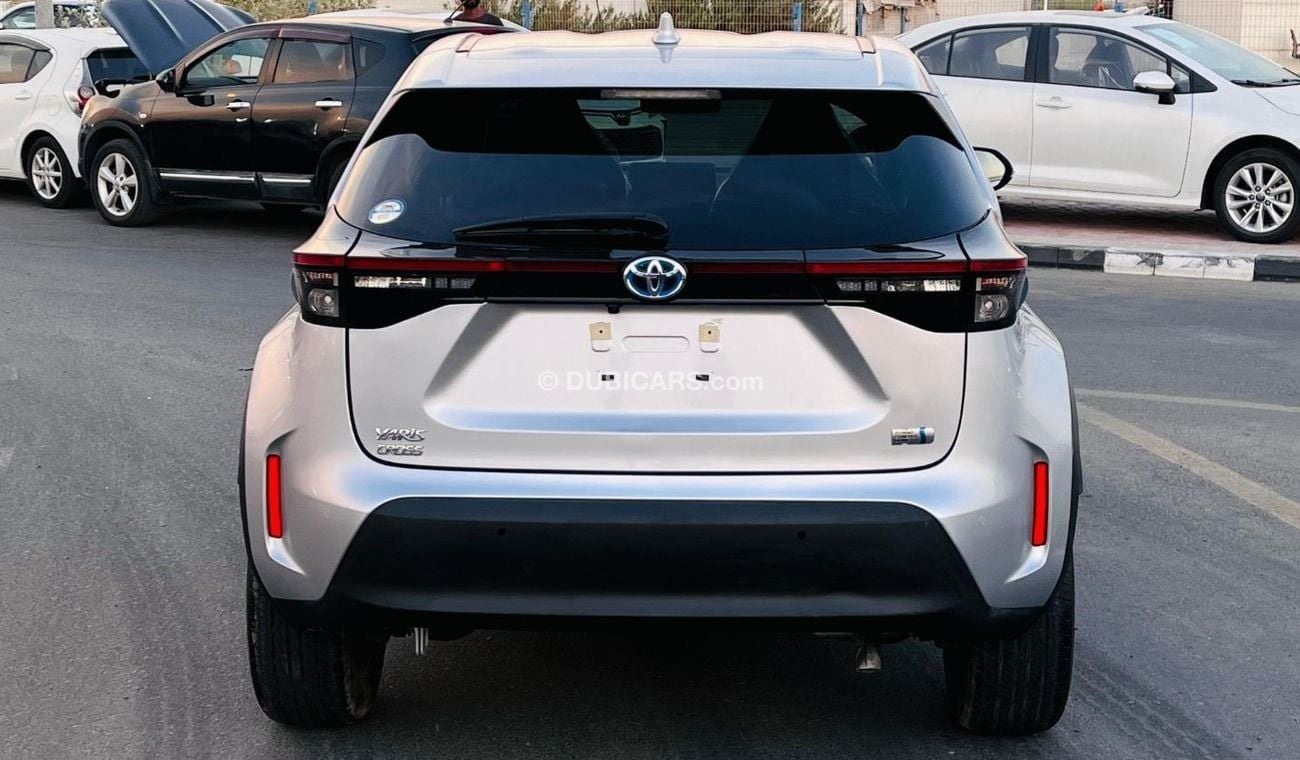 تويوتا يارس كروس TOYOTA YARIS CROSS (RHD) 2023