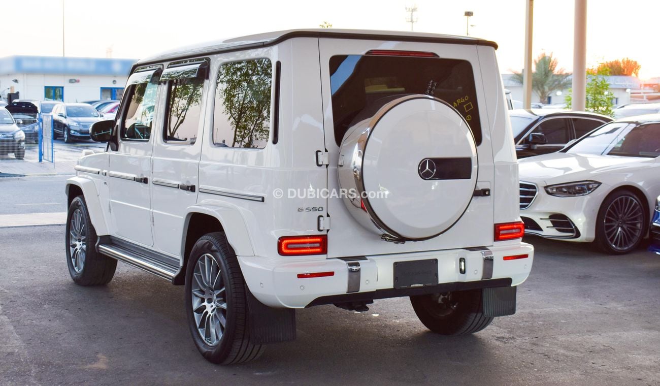 Mercedes-Benz G 550