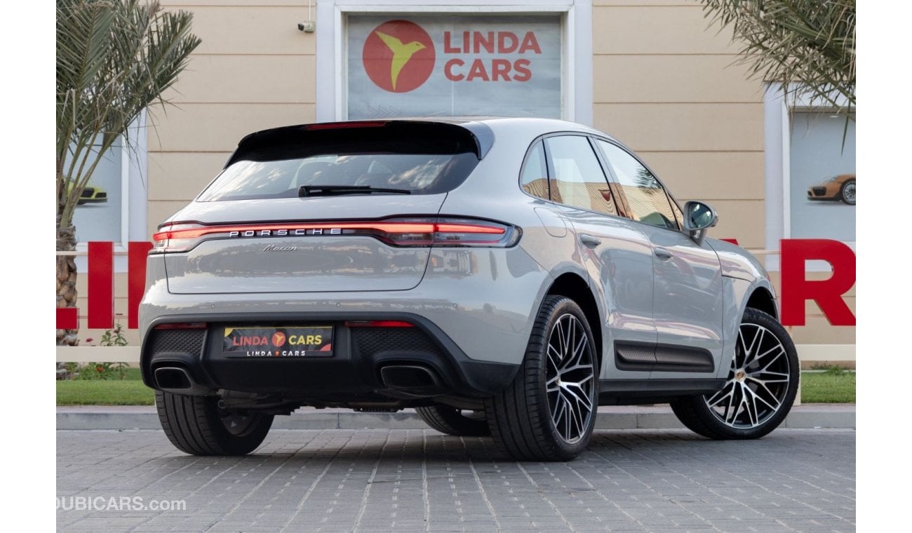 Porsche Macan Std 2.0L (252 HP) Porsche Macan 2024 GCC under Agency Warranty with Flexible Down-Payment.