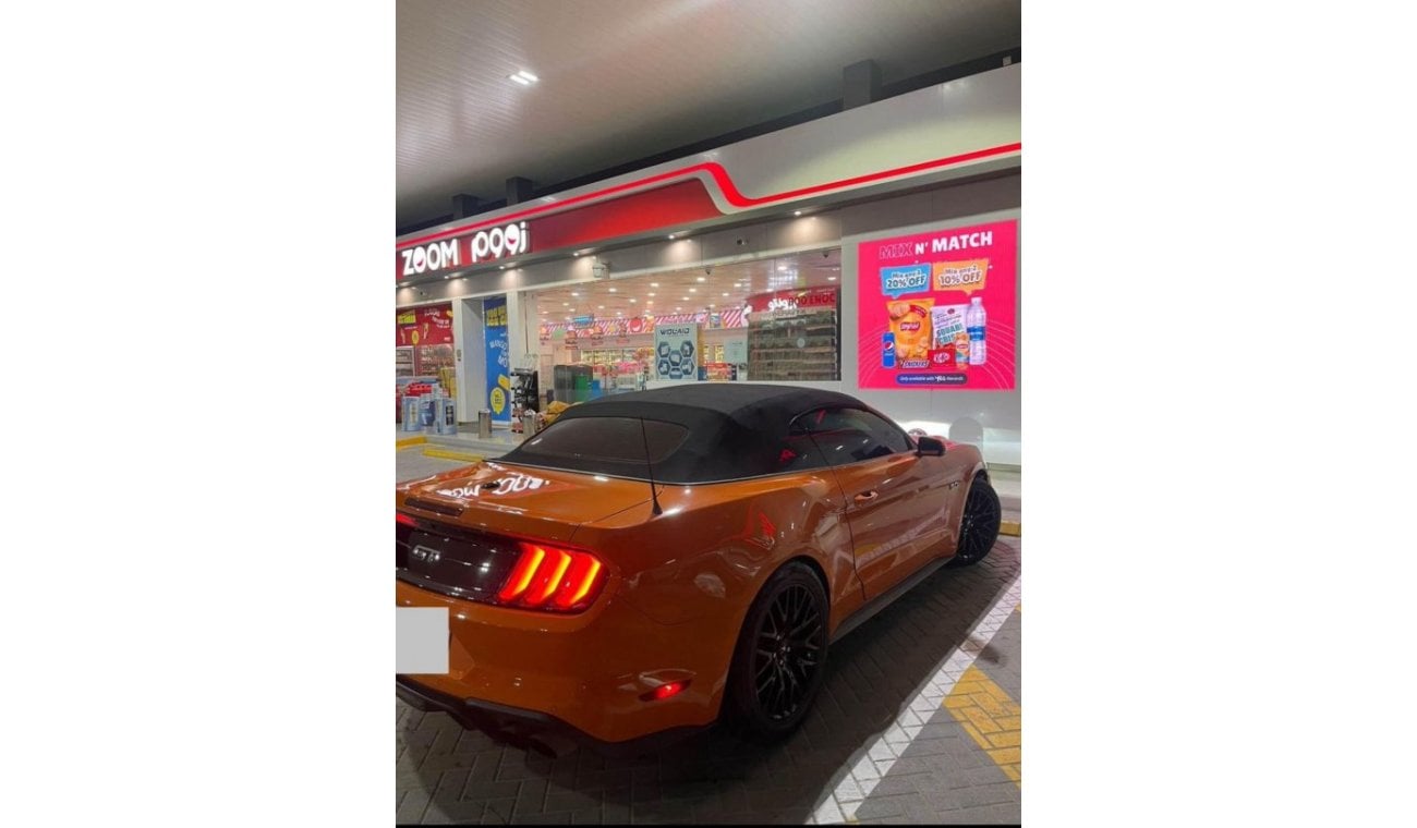 Ford Mustang GT CONVERTIBLE PREMIUM