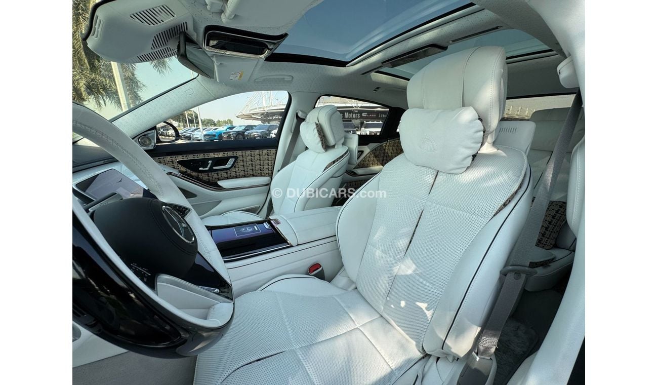 Mercedes-Benz S680 Maybach **2023**BRAND NEW GCC SPEC UNDER WARRANTY AND SERVICE