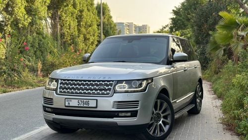 Land Rover Range Rover Vogue SE 5.0L V8 510 hp - Supercharged - 2015 - One Owner - Perfect Condition