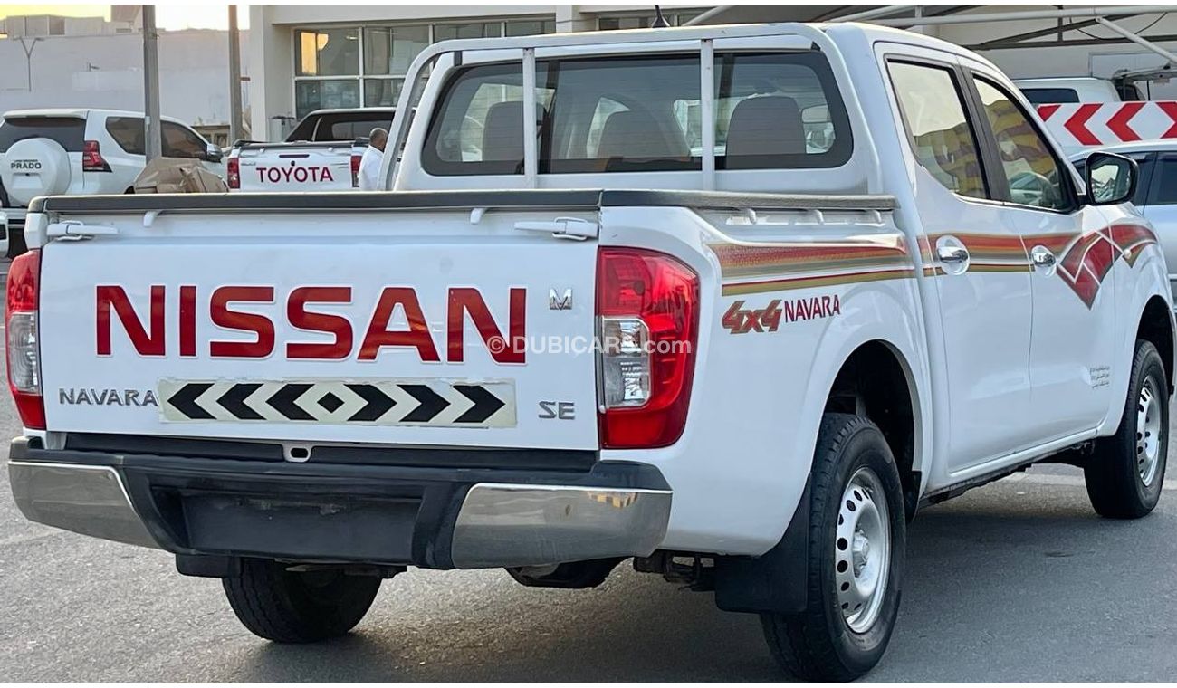 Nissan Navara Nissan Navara 2017, GCC, in excellent condition, without accidents