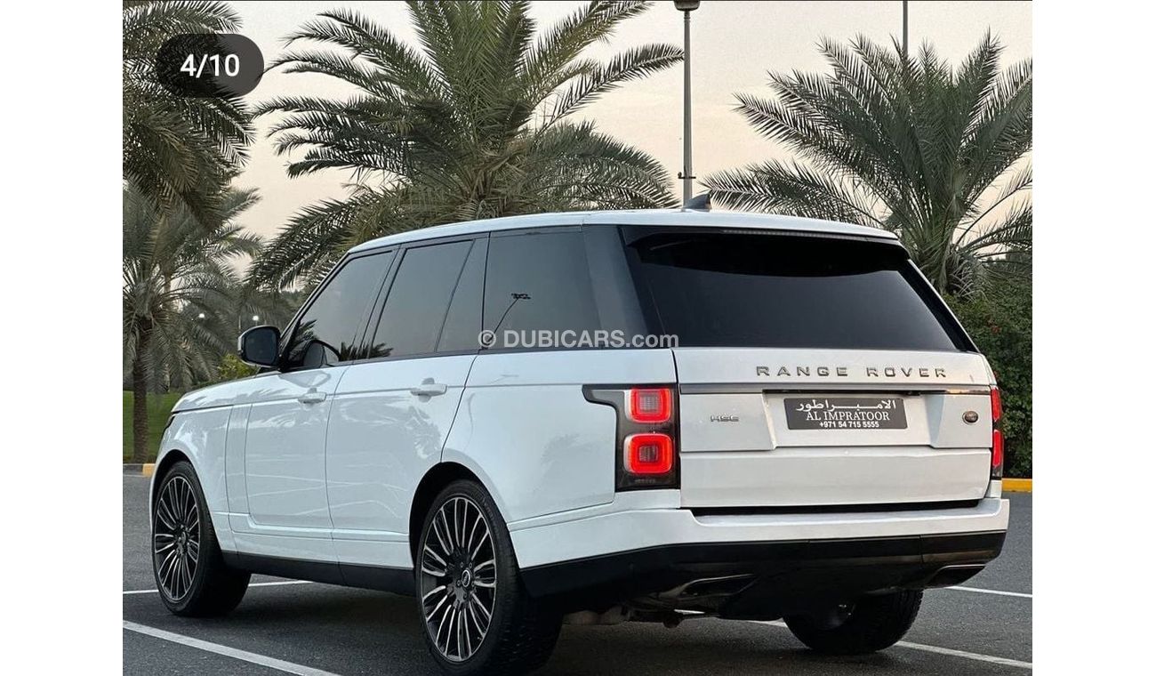 Used Land Rover Range Rover Vogue 2018 for sale in Dubai - 609057