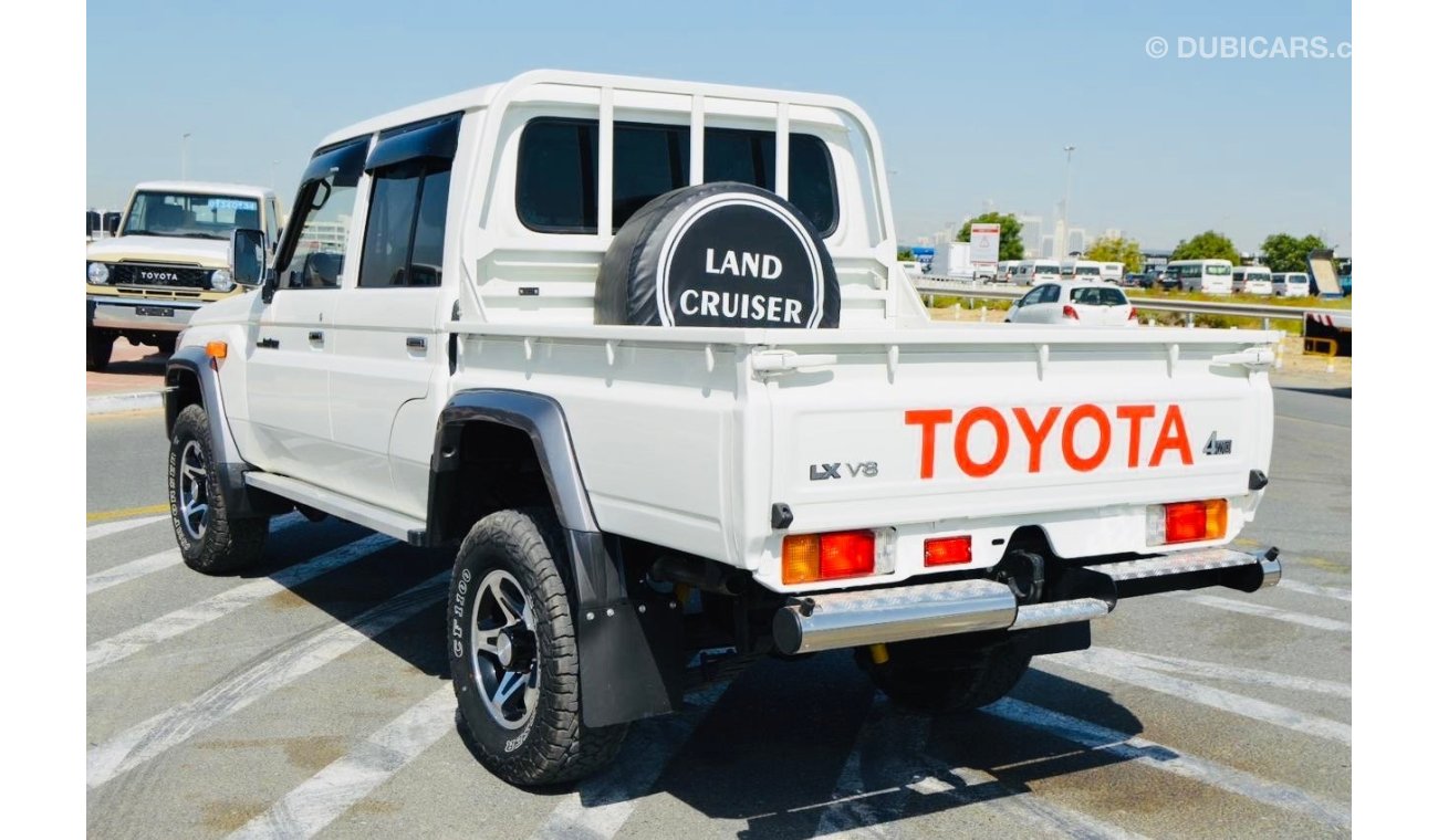 Toyota Land Cruiser Pick Up 2017 Double Cab std Top Of The Range