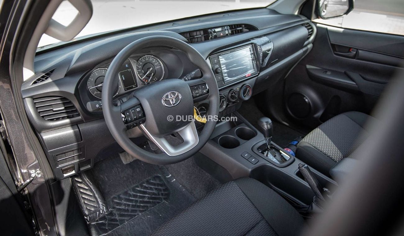 تويوتا هيلوكس TOYOTA HILUX 2.4L MID OPTION A/T MY2024 FOR EXPORT