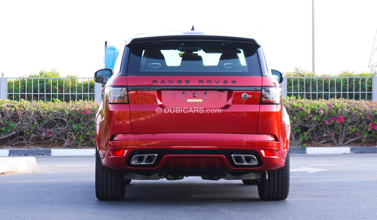 Land Rover Range Rover Sport with Original Carbon Fiber