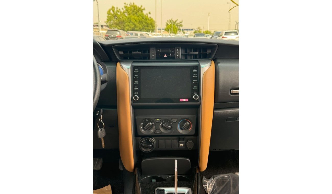 تويوتا فورتونر TOYOTA FORTUNER 2.7L PETROL ACTIVE AUTO