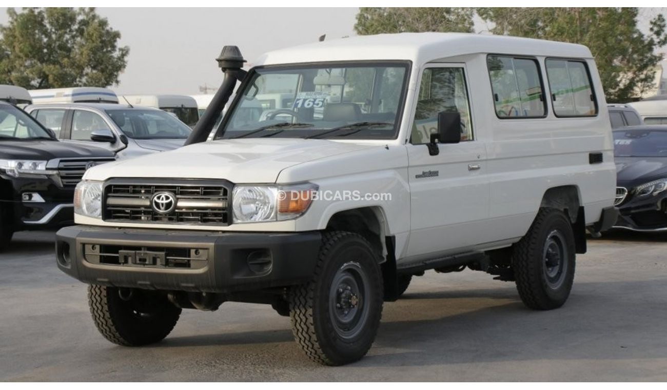 Toyota Land Cruiser Hardtop 3 Door 4.2L Diesel M/T RHD