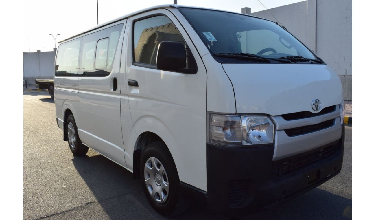 Toyota Hiace GL - Standard Roof Toyota Hiace Bus, Model:2014. Excellent condition