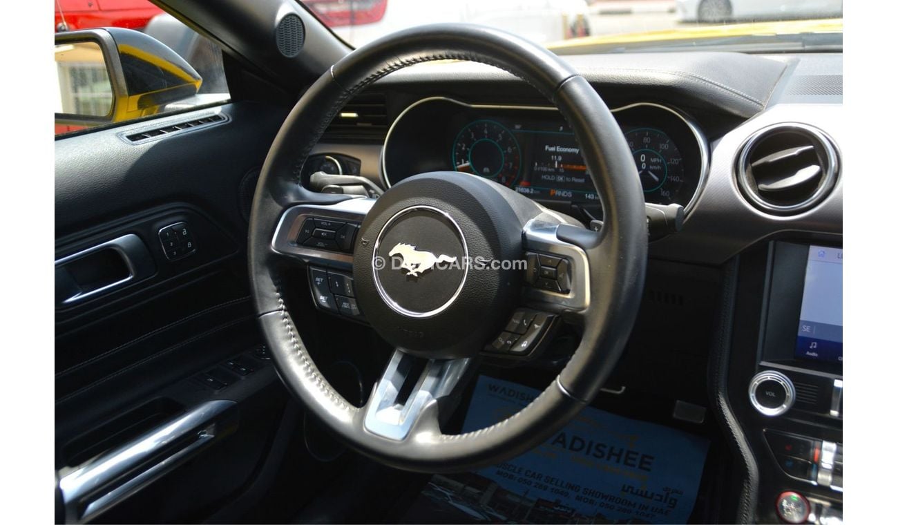 Ford Mustang EcoBoost Premium MUSTANG --ATTRACTIVE COLOR//DIGITEL CLOSTER//FULL OPTIOM