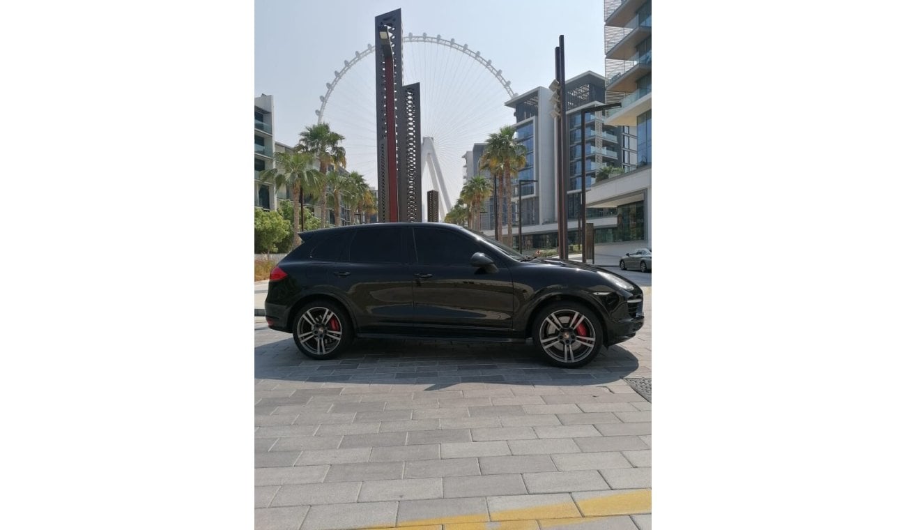 Porsche Cayenne Turbo