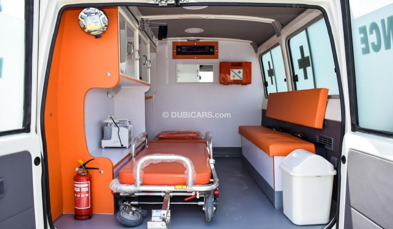 Toyota Land Cruiser AMBULANCE DIESEL