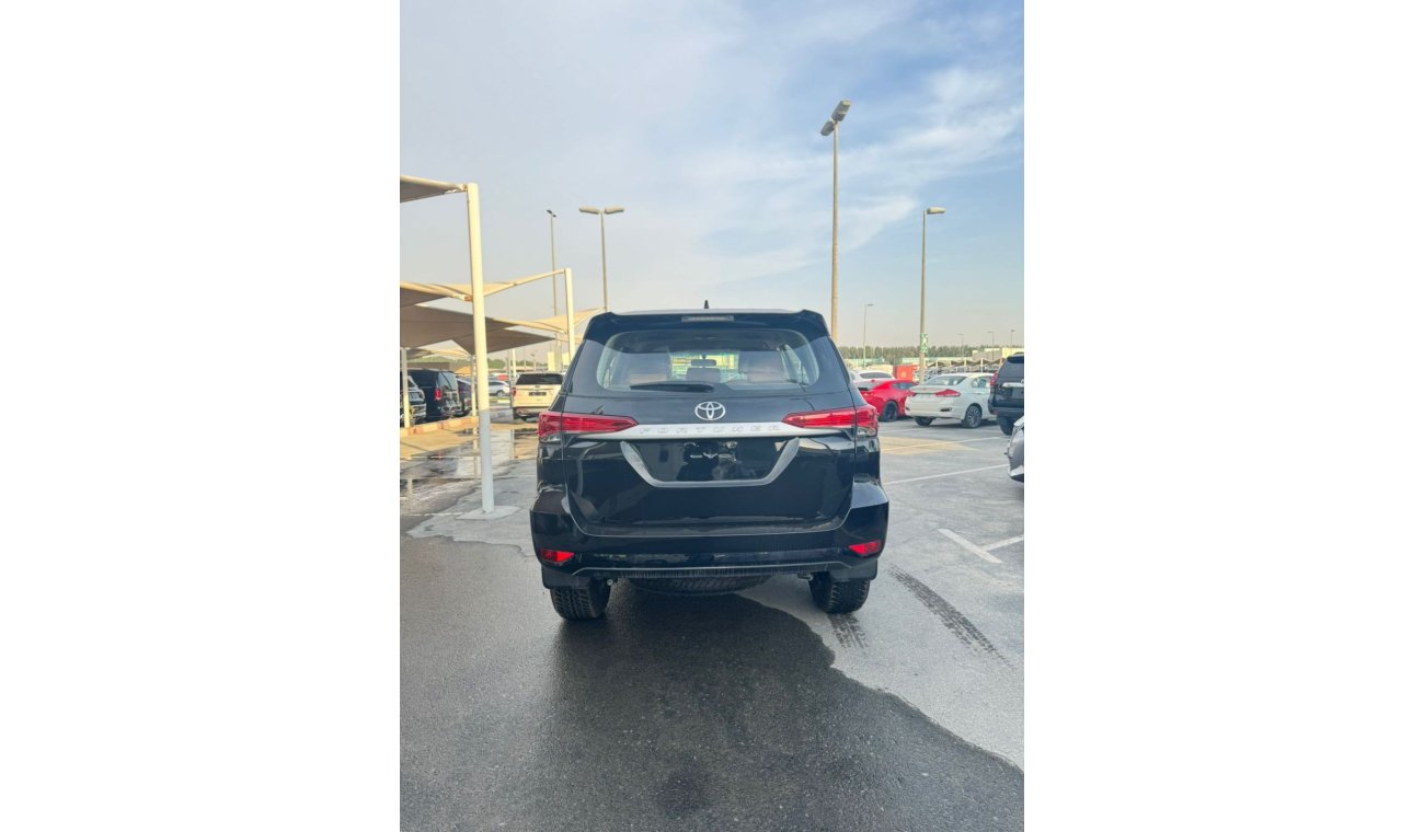 تويوتا فورتونر Toyota Fortuner 2.4L Diesel AT MY2024