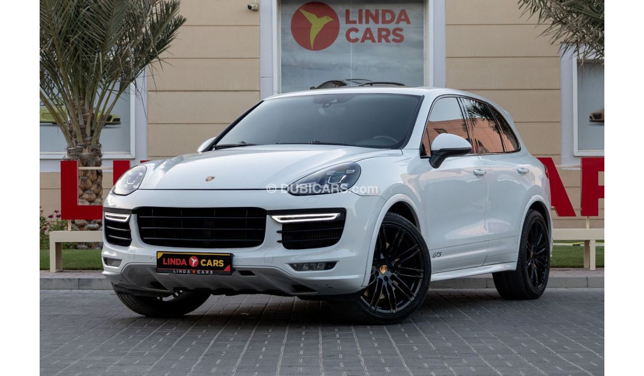 بورش كايان GTS 3.6L Porsche Cayenne GTS 2016 GCC under Warranty and Service Contract with Flexible Down-Payment