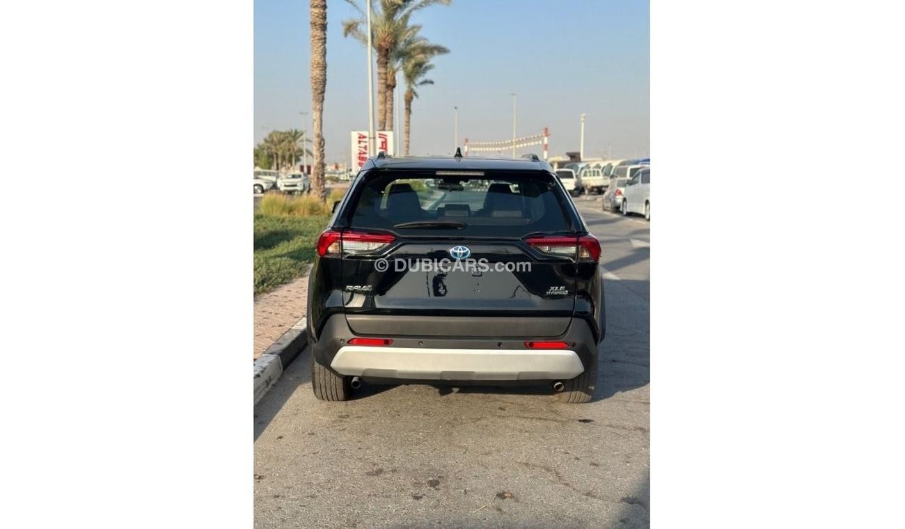 تويوتا راف ٤ Hybrid TOYOTA RAV4 XLE