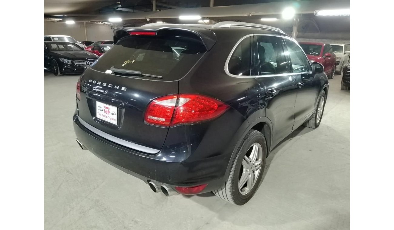 Porsche Cayenne S PORSCHE CAYENNE S 4.8L 2011, WITH SUNROOF, LEATHER INTERIOR AND MORE..