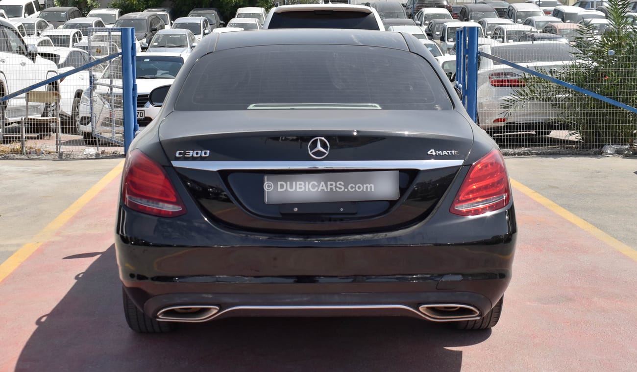 Mercedes-Benz C 300 4 Matic