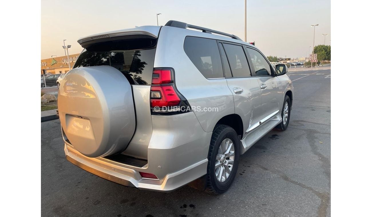 تويوتا برادو Toyota Prado 2017 full option RHD diesel