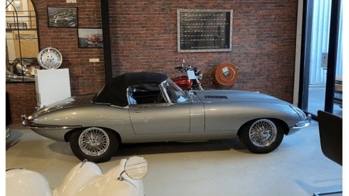 Jaguar E Type 1963 Jaguar E-Type