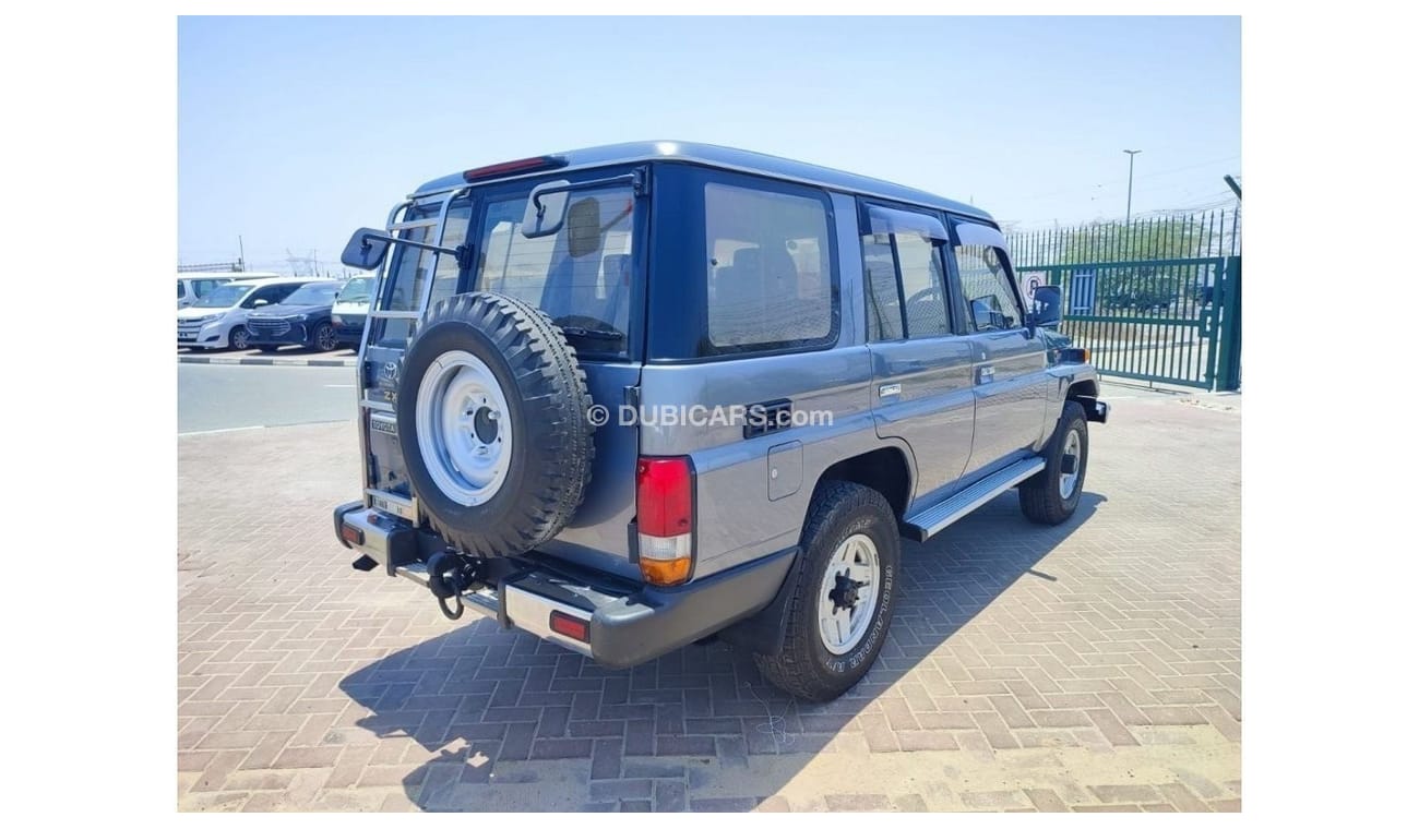 Toyota Land Cruiser Hard Top HZJ77-0008819 || TOYOTA LAND CRUISER (JEEP) ||1997 || cc4163	|| RHD ||MANUAL	 || Export Only