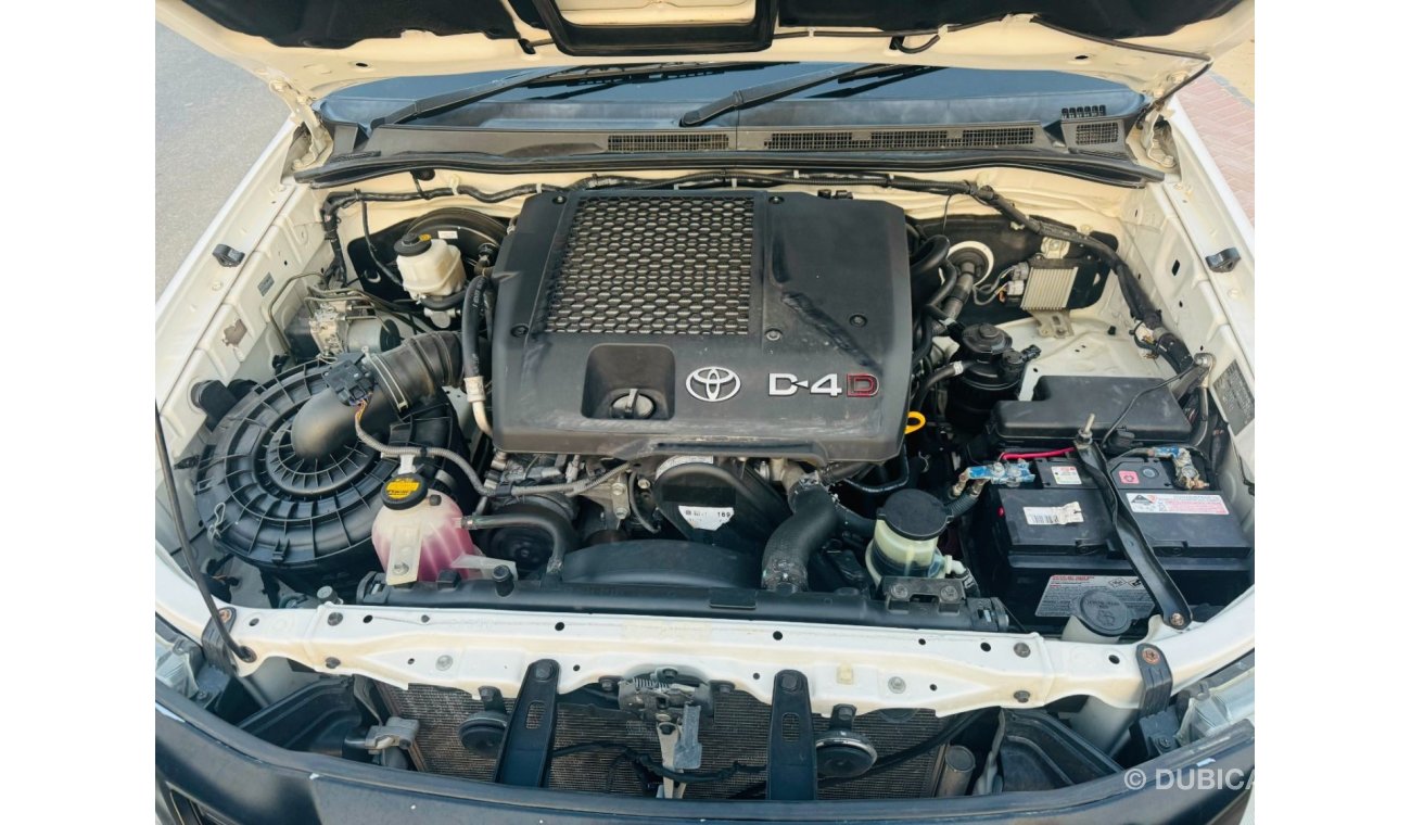 تويوتا هيلوكس 2014 TOYOTA HILUX D4D