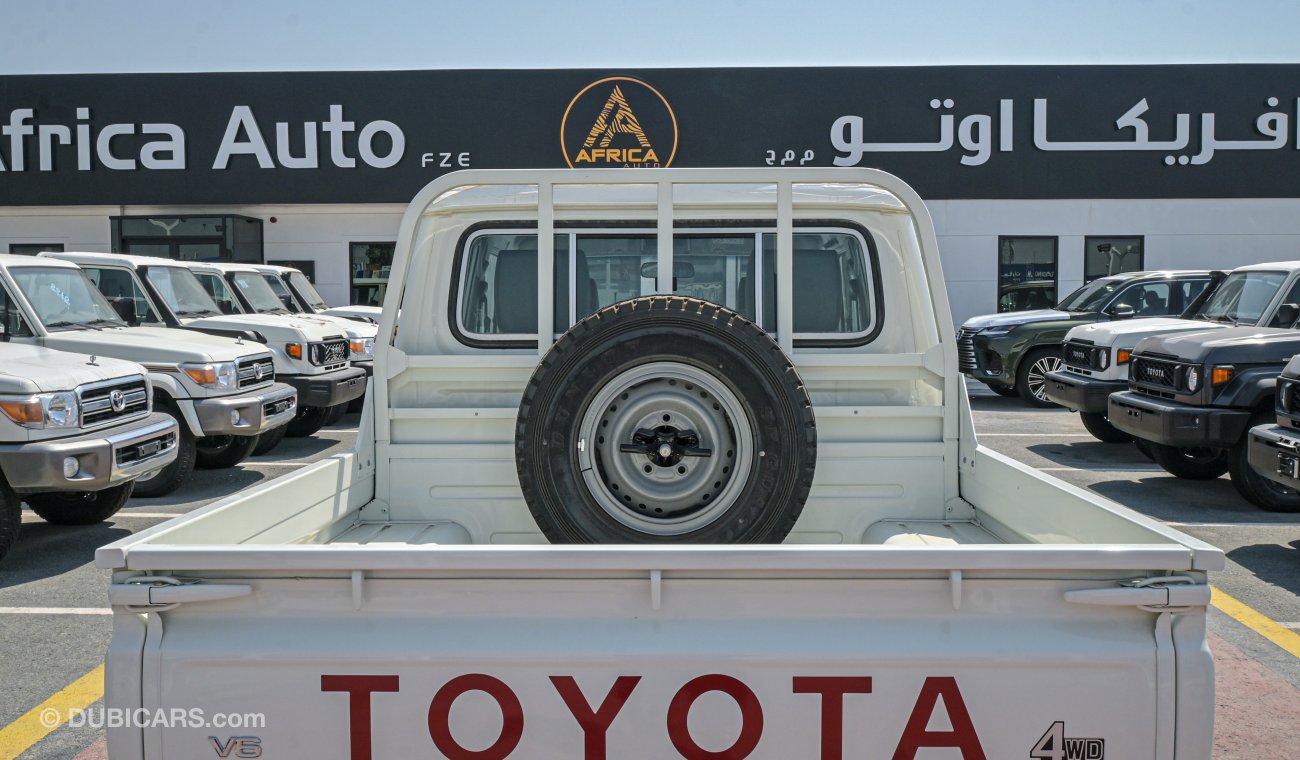 تويوتا لاند كروزر TOYOTA LC79 DC 4.0L MT YM 2024