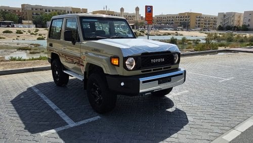 تويوتا لاند كروزر بيك آب LOCAL / EXPORT 2.8 DIESEL SWB LC71