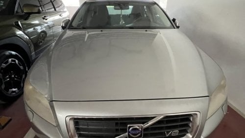 فولفو S90 4.4 V8