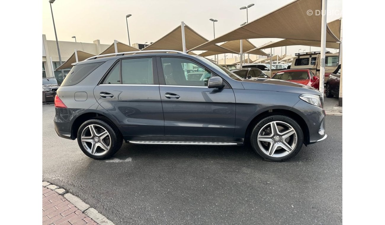 Mercedes-Benz GLE 400 AMG Mercedes GLE 400_GCC_2016_Excellent Condition _Full option