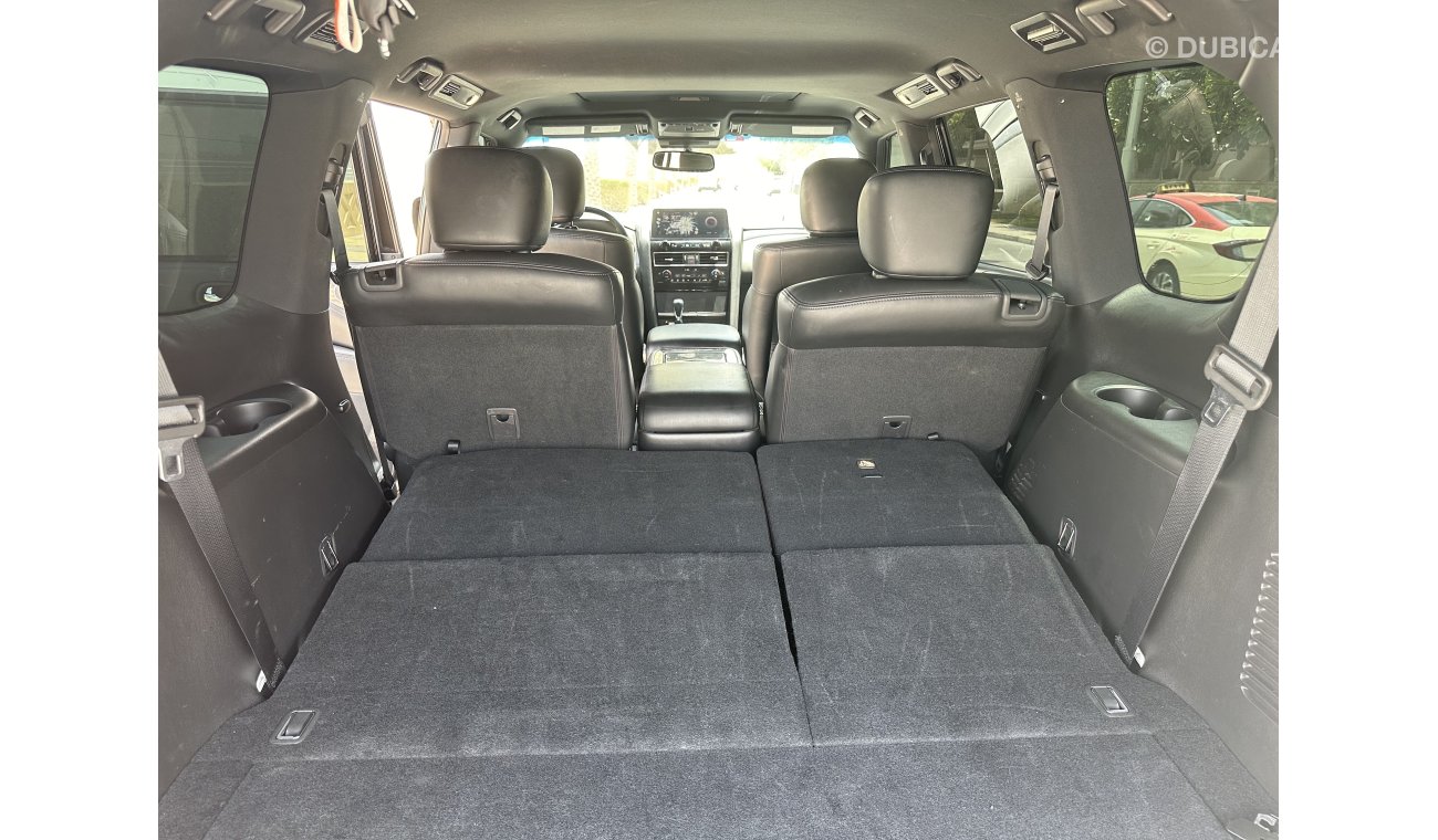 Nissan Armada Platinum