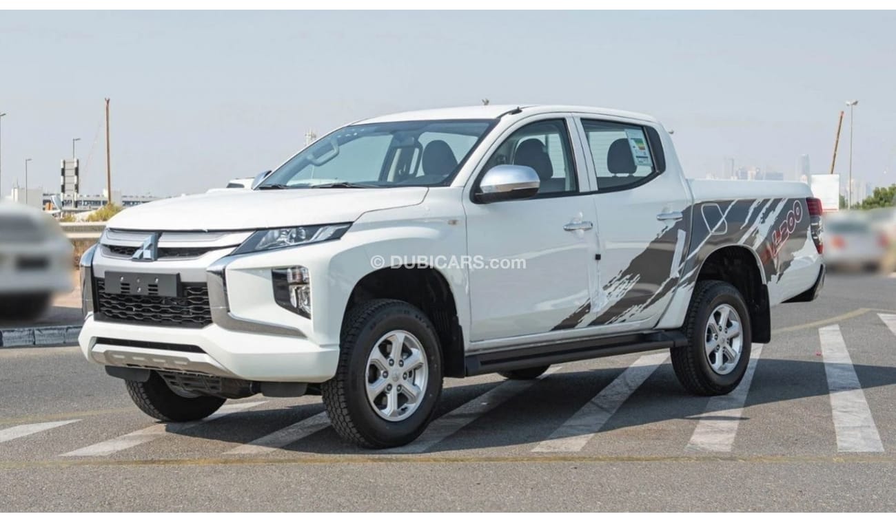 ميتسوبيشي L200 MITSUBISHI L200 M/T MED OPTION PETROL 2023