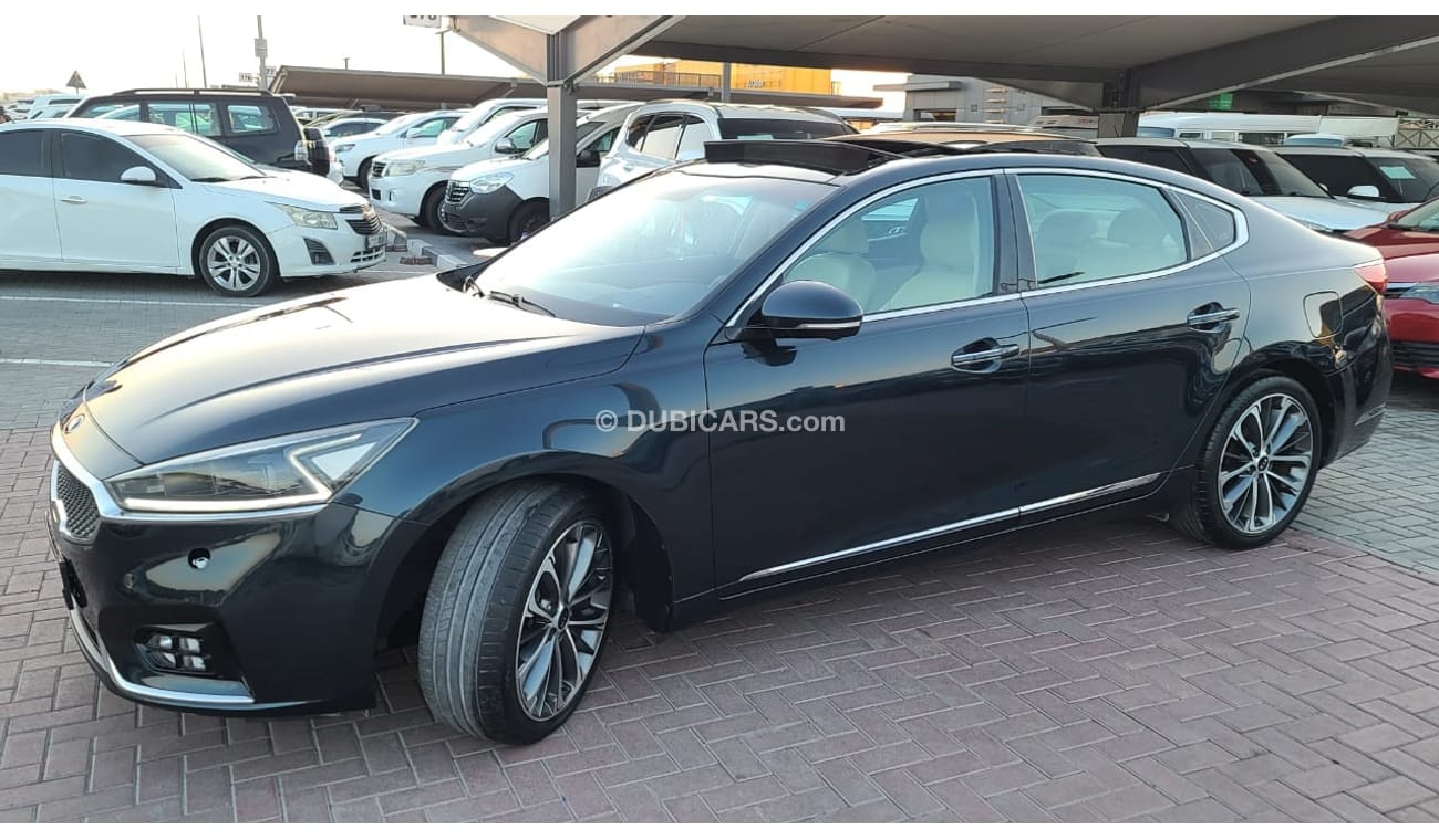 Kia Cadenza 2400 CC