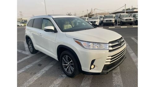 Toyota Highlander 2018 Toyota Highlander XLE 3.5L V6 Full Option Sunroof 7 Leather Seats - Radar & BSM Auto Trunk - 53