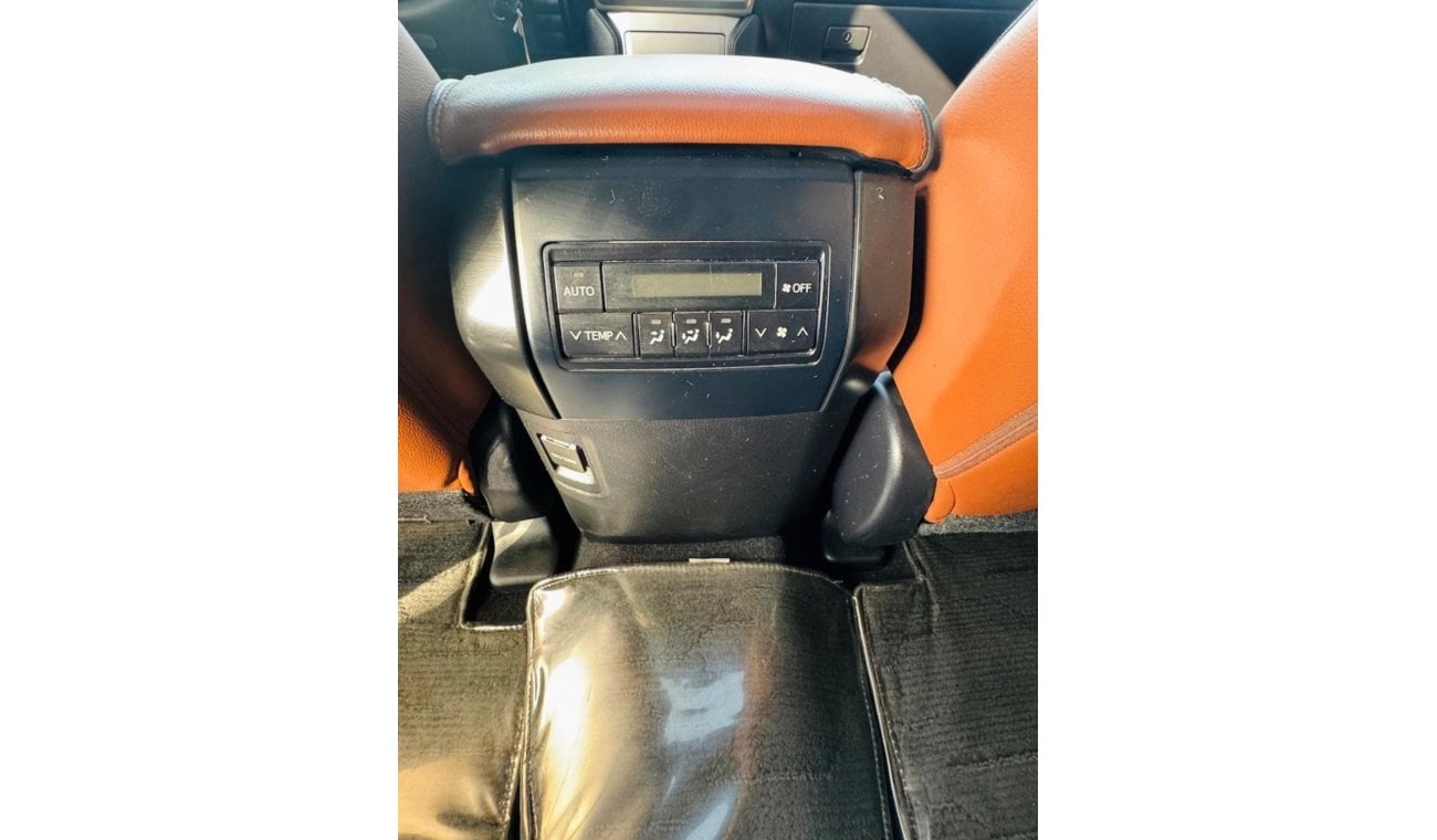 Toyota Prado Toyota Prado 2019 VXR LHD full options