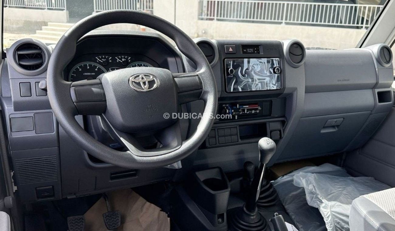 تويوتا لاند كروزر بيك آب Toyota LC79 DC 4.2L Diesel MY2024