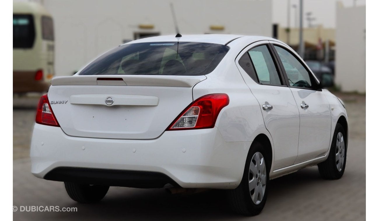 نيسان صني Nissan sunny 1.5L 2021 GCC accident free in excellent condition 640 P.M