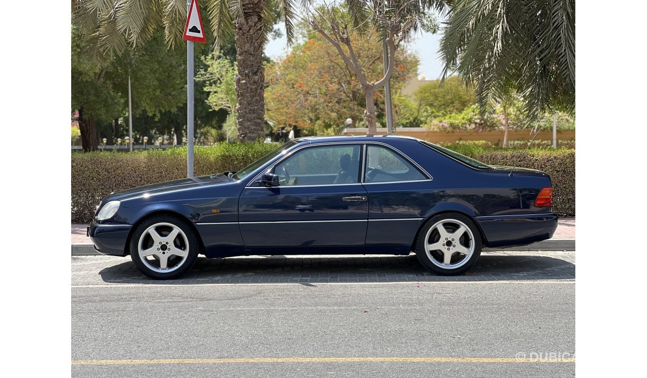 Mercedes-Benz CL 600 W140 V12 with Two Tone Seats