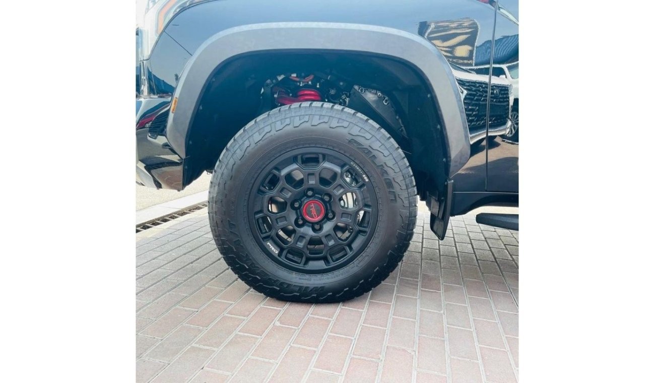 تويوتا تاندرا TOYOTA TUNDRA TRD PRO MODEL 2024 KM 6000KM AMERICAN SPEC