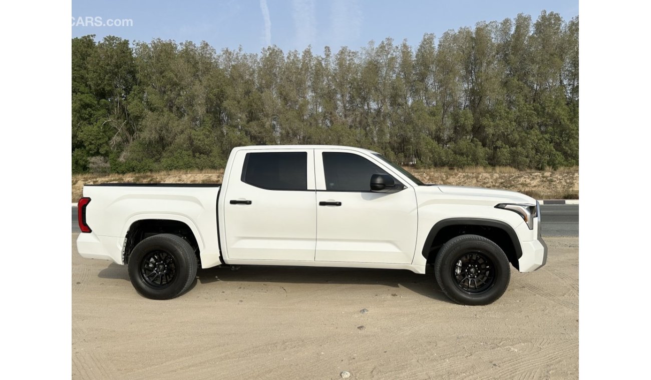 Toyota Tundra CrewMax Limited