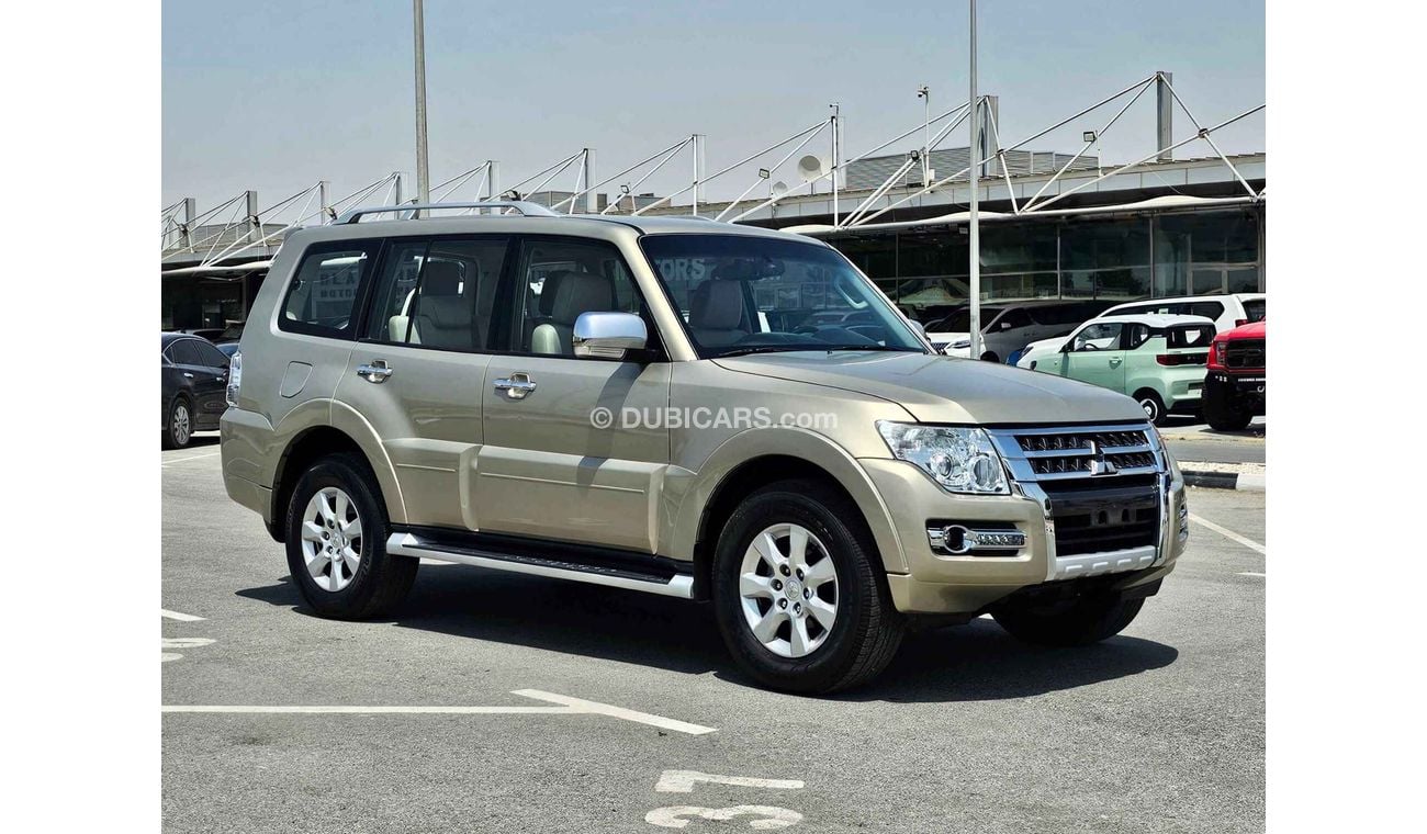 ميتسوبيشي باجيرو /GLS 3.5/ 4WD/ DVD CAMERA/ LOW MILEAGE/861 MONTHLY/LOT#700160