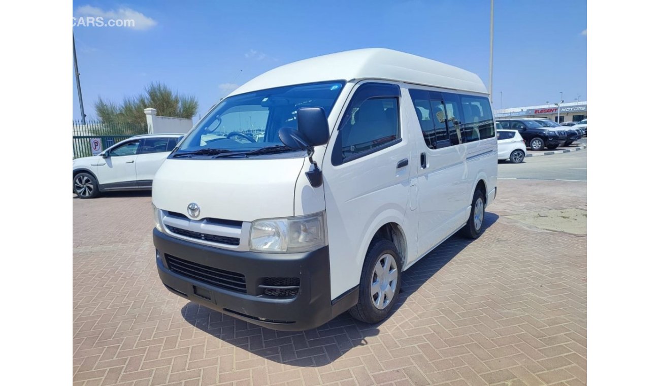 Toyota Hiace TRH200-0030438 || TOYOTA	HIACE (VAN)	2006 || PETROL RHD MANUAL|| RIGHT HAND DRIVE.